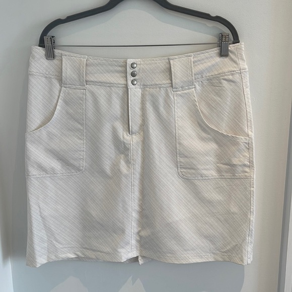 Jofit Dresses & Skirts - JOFIT GOLF SKIRT SIZE 10